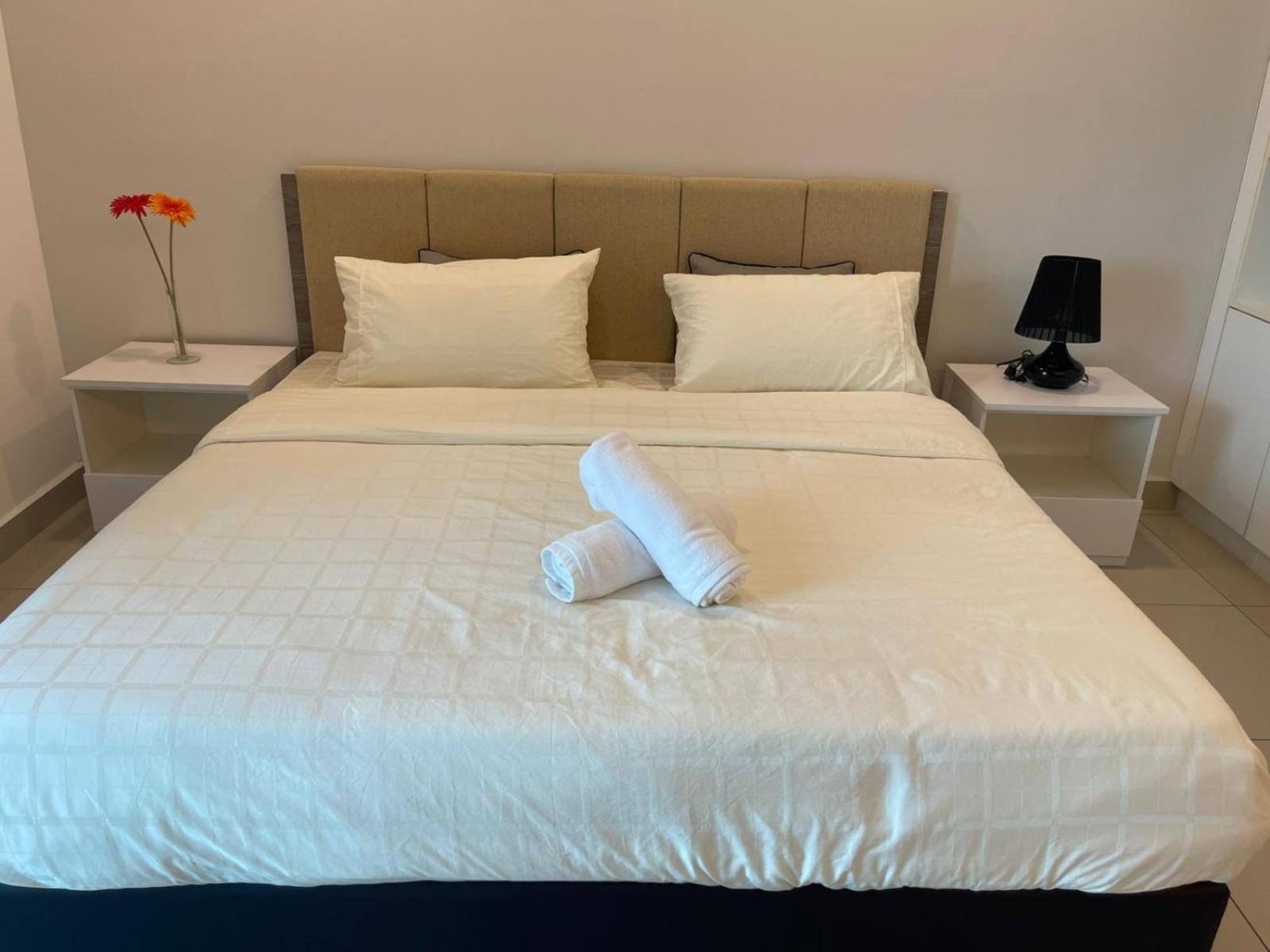 Twin Galaxy Residences 1+1 Homestay @ ג'והור בהרו מראה חיצוני תמונה